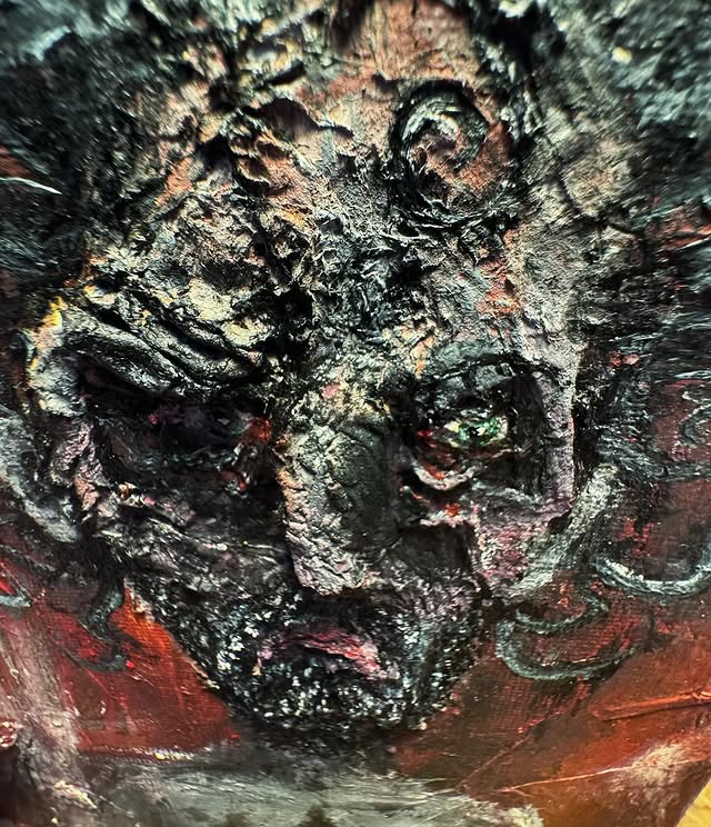 Work by Soren Harrison, Director, in Londres