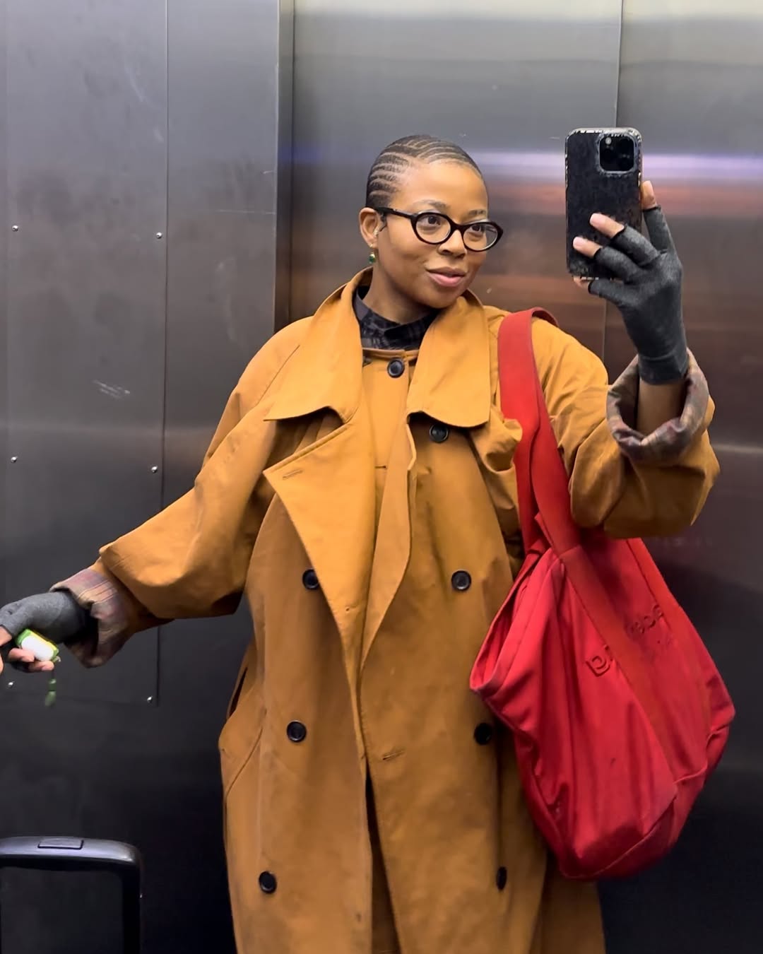 Work by 𝔄𝔫𝔞 𝔙𝔢𝔯𝔬𝔫𝔦𝔠𝔞, Haar Stylist, in Londen