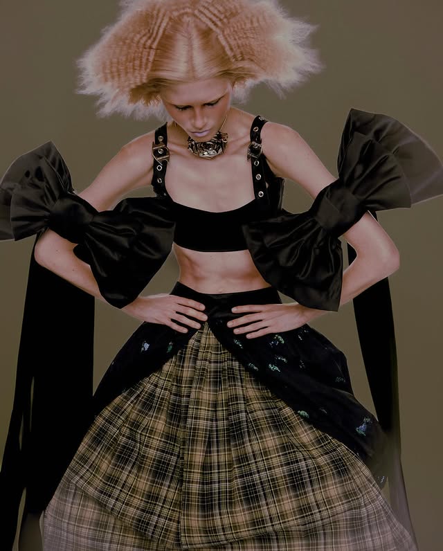 Work by Sophie Gaten, Directeur, in Londen