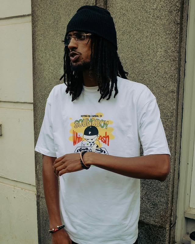 Work by 🧠✨, Estilista, in Londres