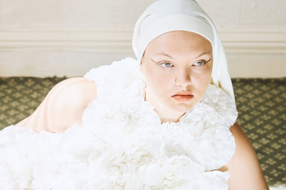 Work by Lauren Webster, Maquillador, in Londres