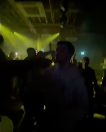 Work by IT'S THE EV-E, Directeur artistique, in Londres