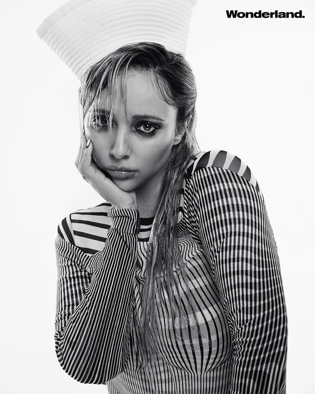 Work by Mike Morton, Director, in Londres