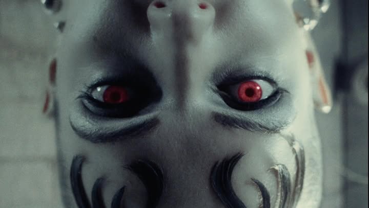 Work by ALAN SCOTT, Set Ontwerper, in Londen