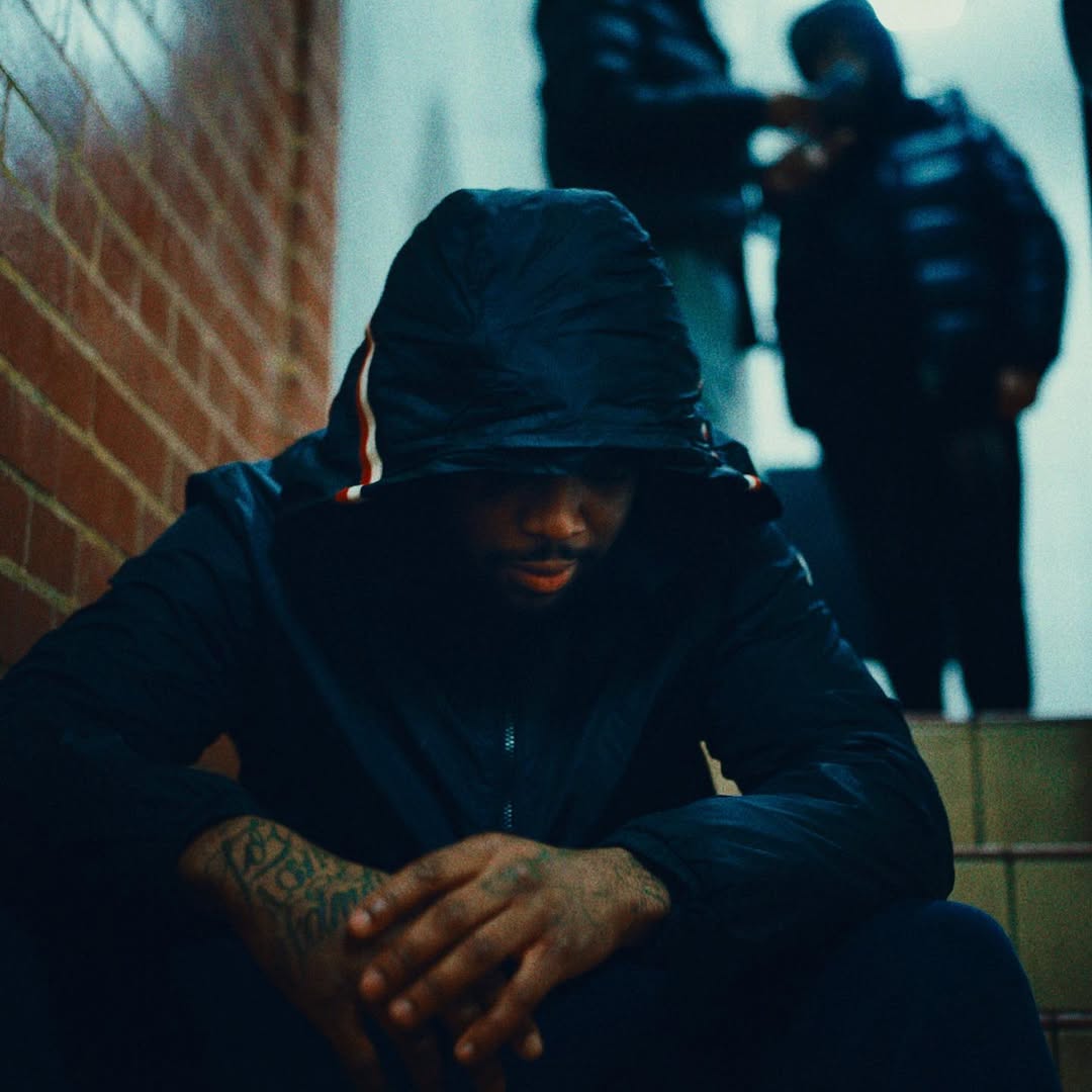 Work by DIFTY 🪖, Director, in Londres