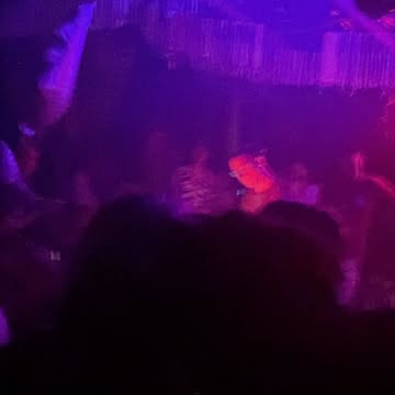 Work by Milo Blake, Director, in Londres