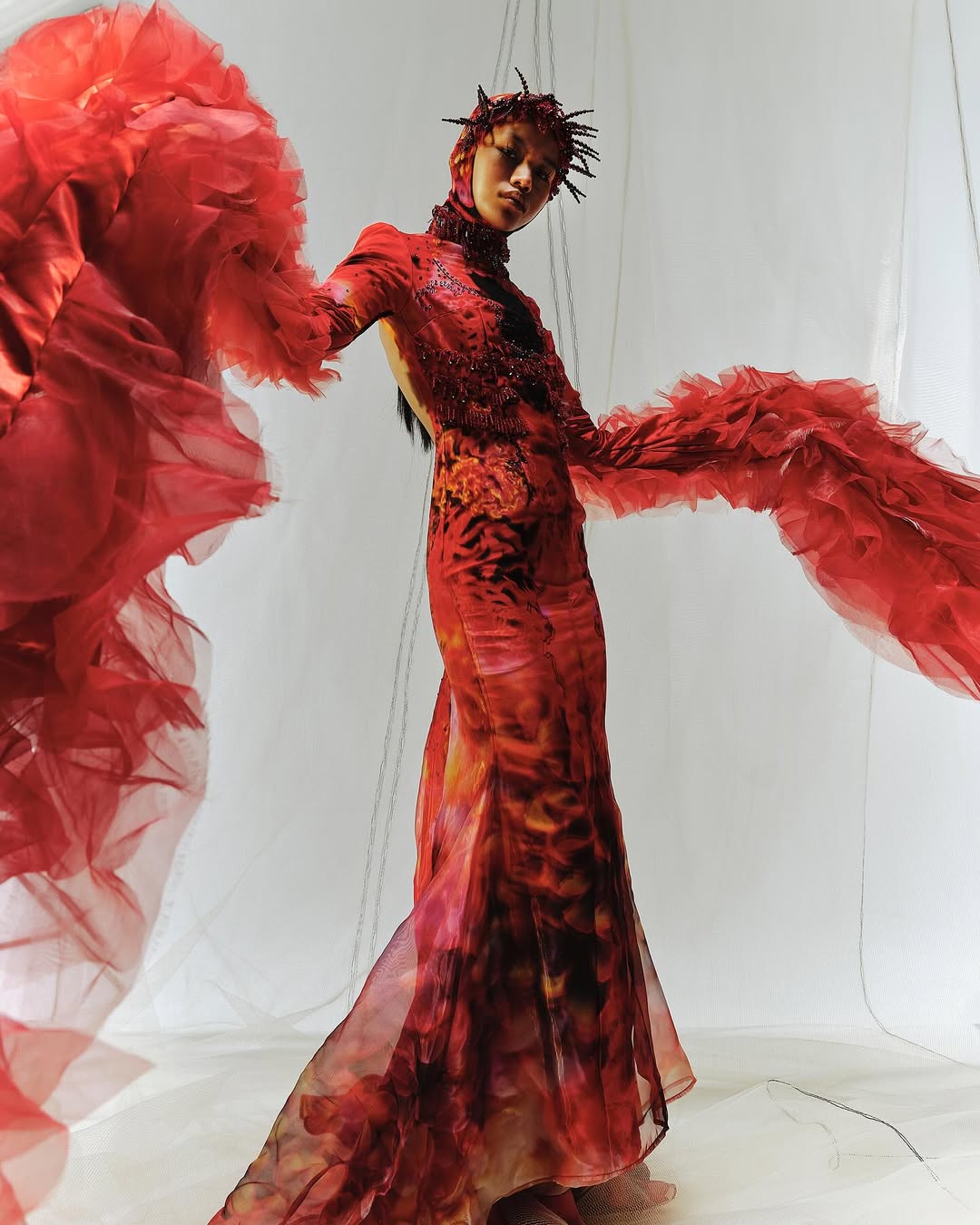 Work by Sam Edyn, Diseñador de Escenografía, in Londres