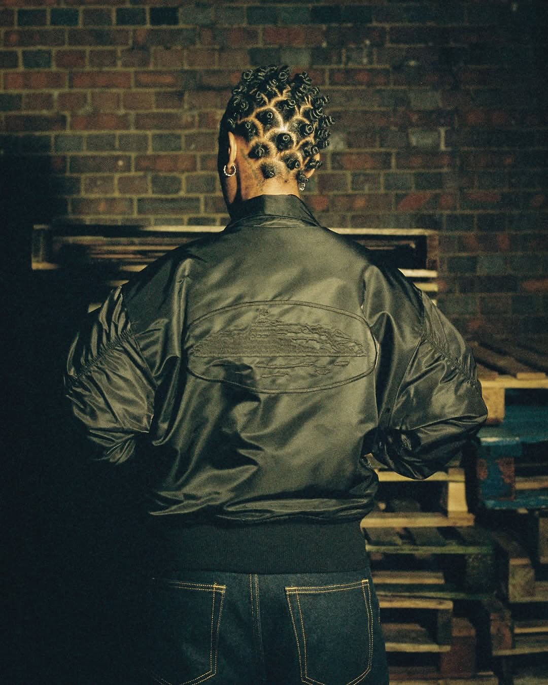 Work by LEE-ANNE WILLOUX 🇬🇧🇧🇧, Estilista de Cabello, in Londres