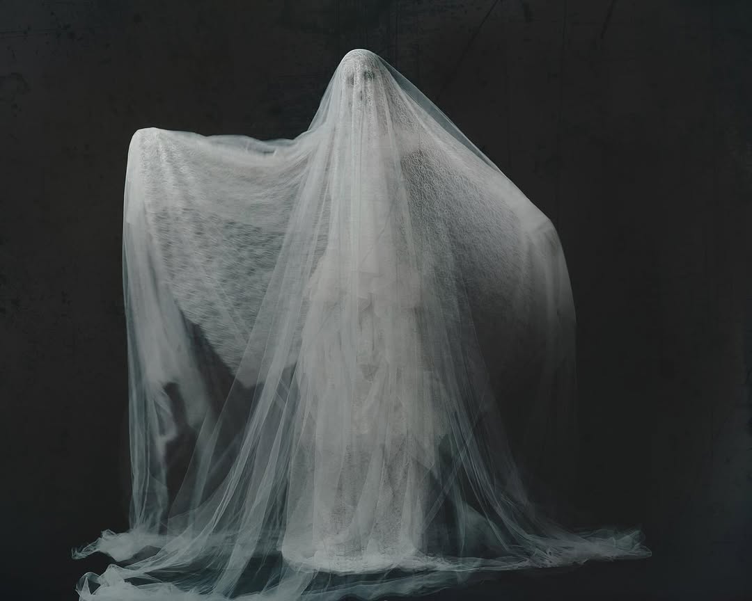 Work by Matilde Ribau, Maquillador, in Londres