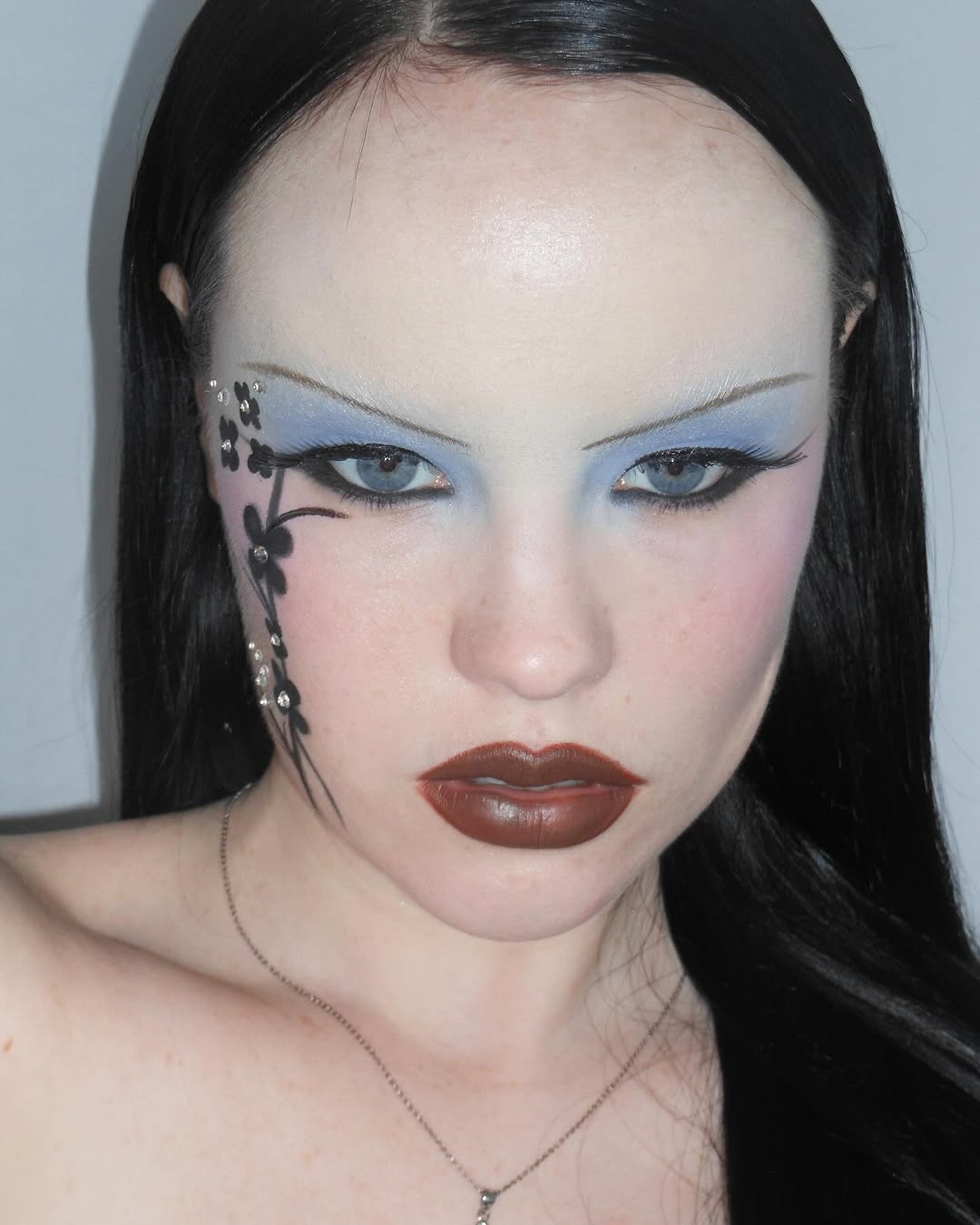 Work by aoife, Maquillador, in Londres