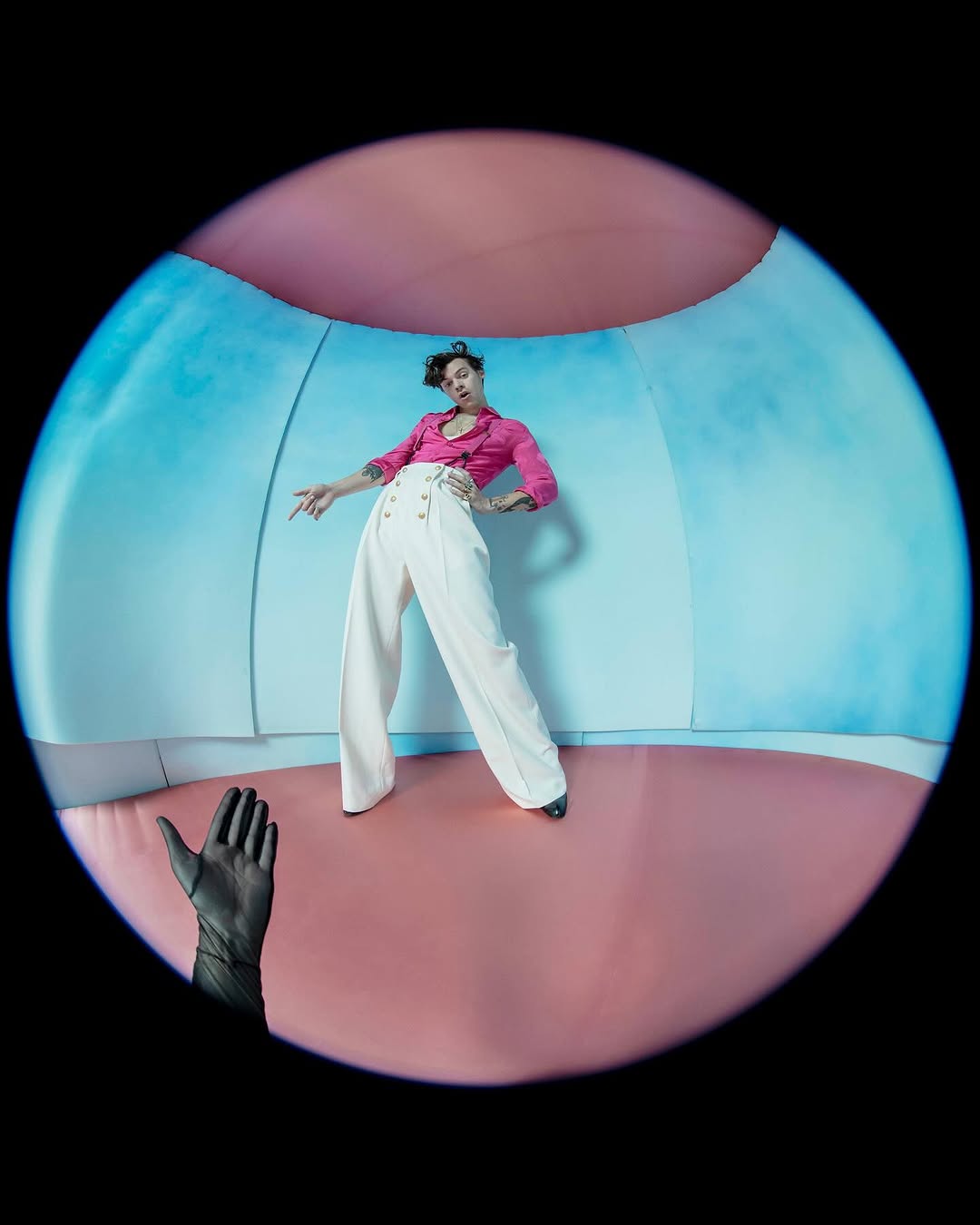 Work by Tim Walker, Fotograaf, in Londen