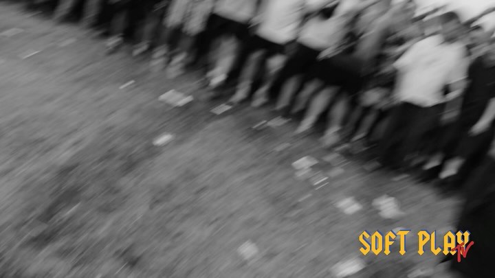 Work by Tommy Davis, Director Creativo, in Londres