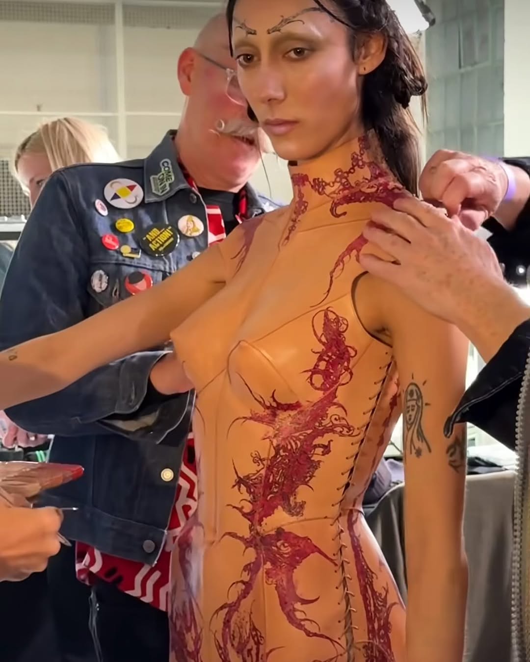 Work by Gaïa Orgeas, Modelo, in Londres