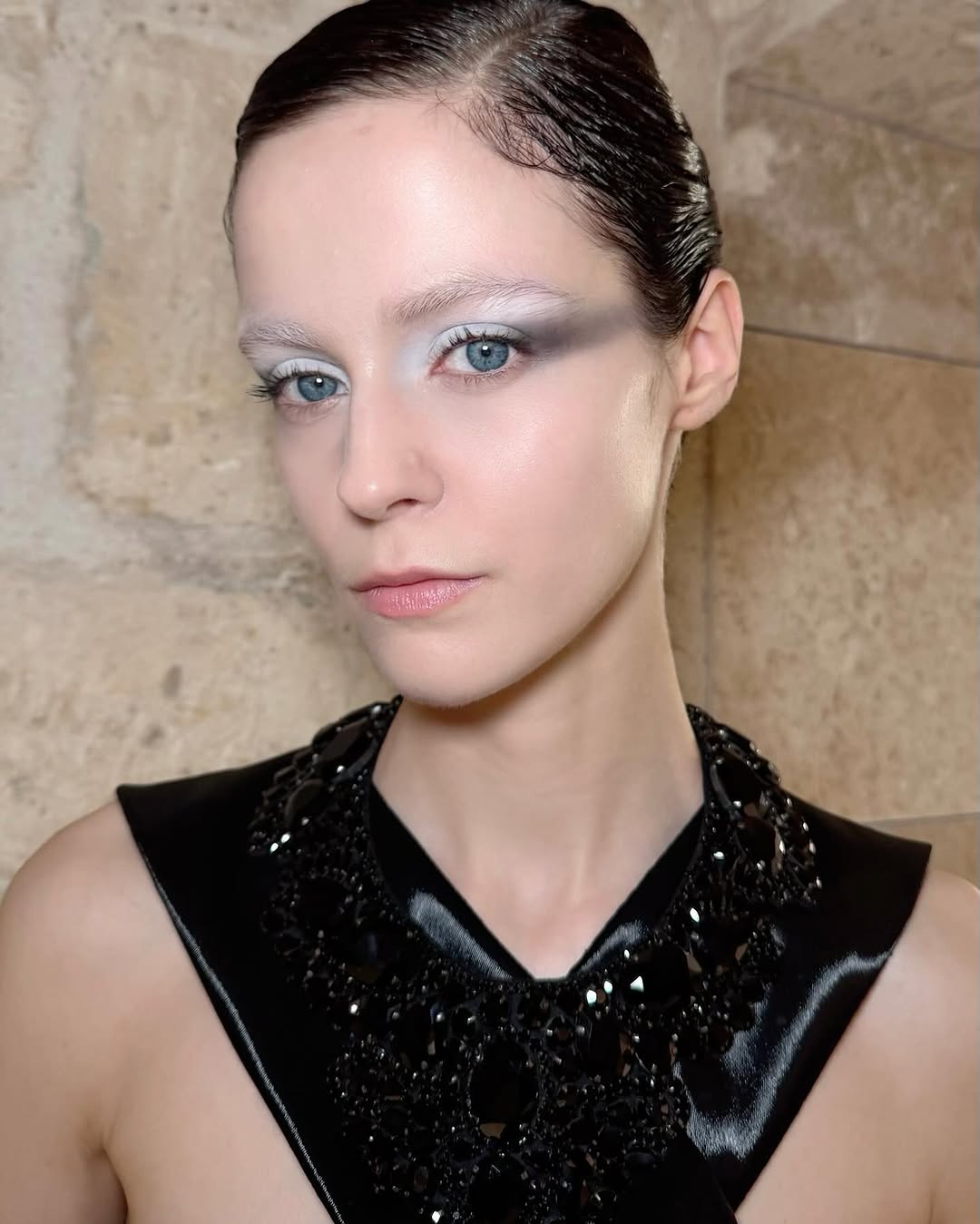 Work by MANABU NOBUOKA, Maquillador, in Londres