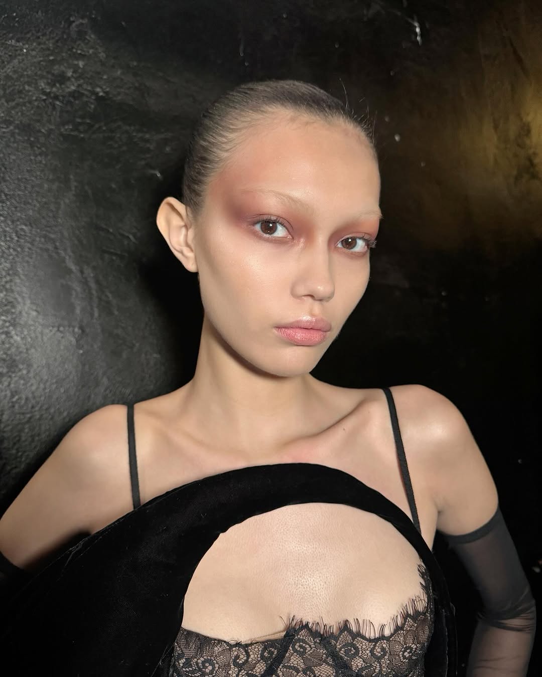 Work by MANABU NOBUOKA, Maquillador, in Londres