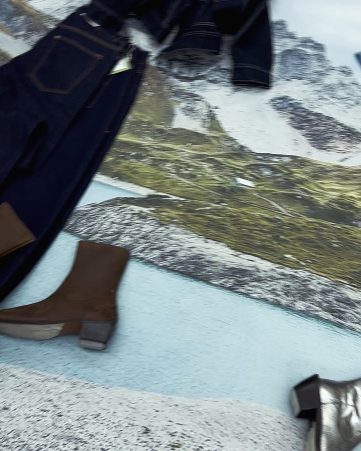 Work by Tales of Tomorrow, Director de Arte, in Londres