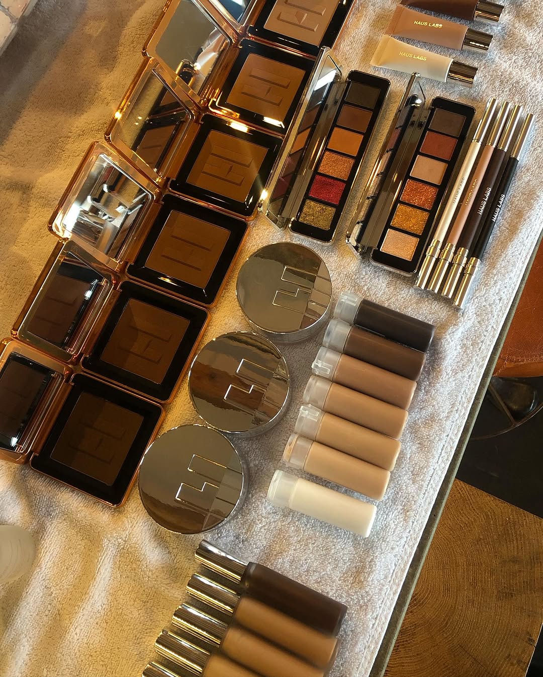 Work by Emilie Louizides, Make-up Artiest, in Londen