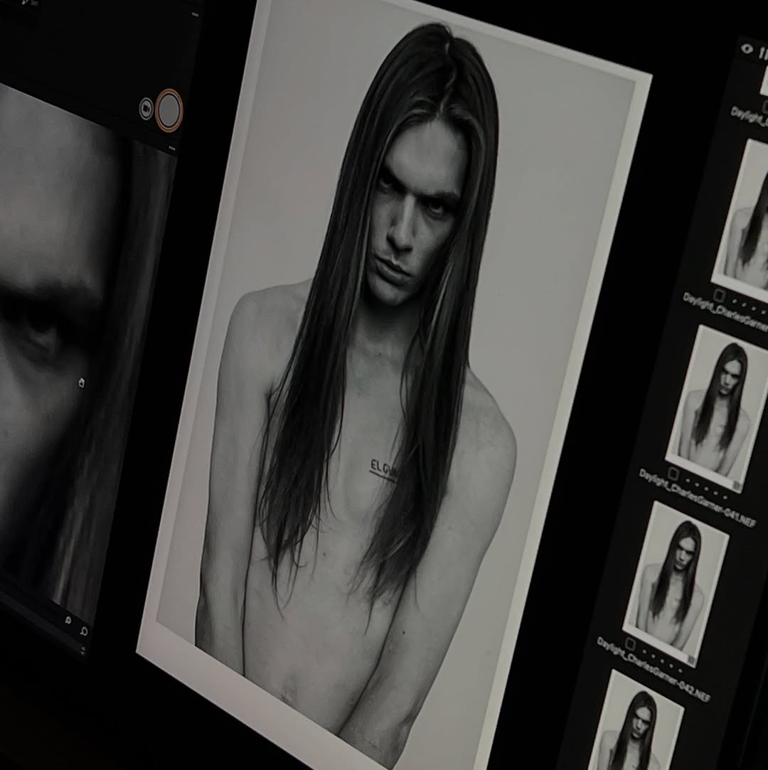 Work by P A O L A D E L U C A, Creatief Directeur, in Londen