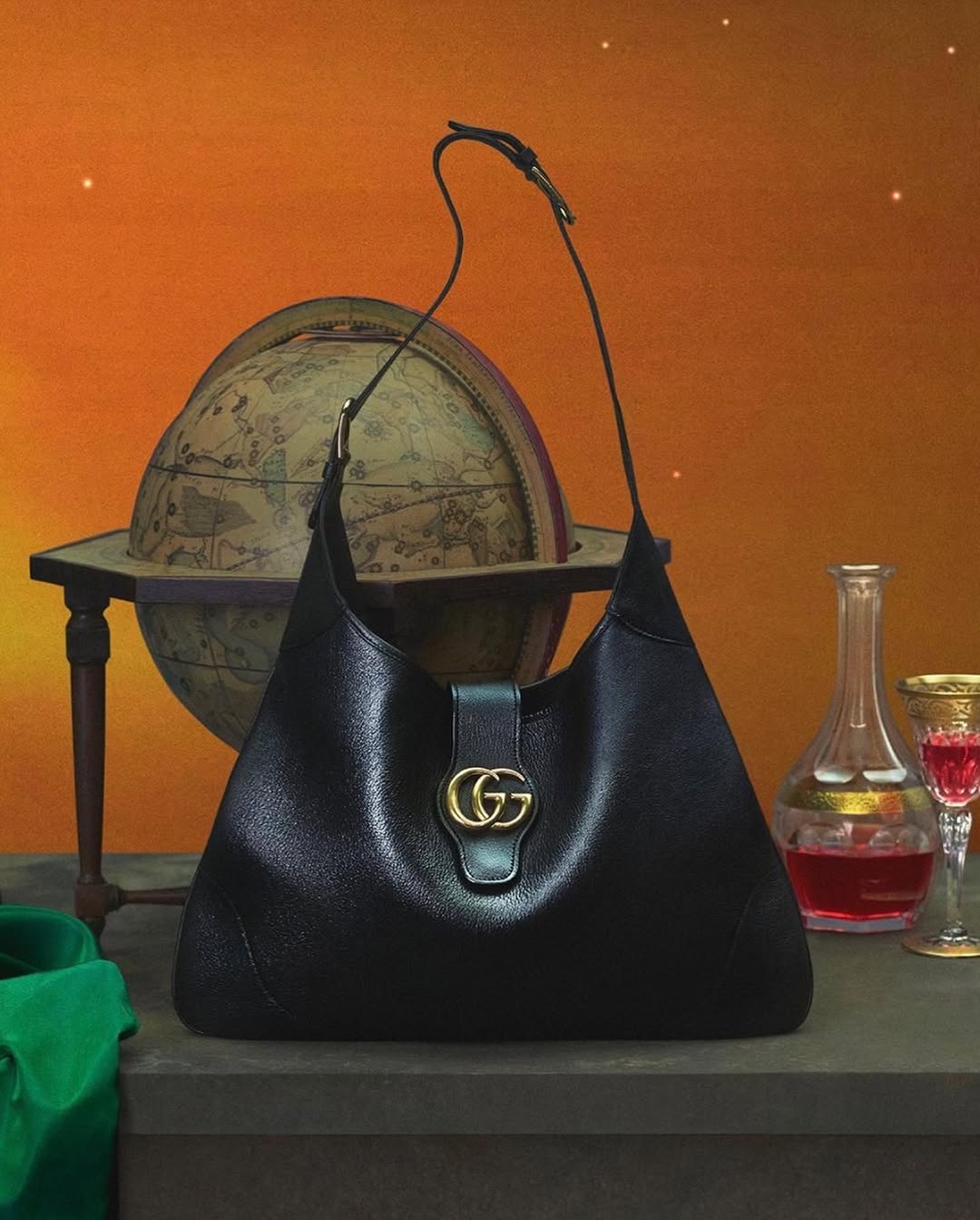 Work by Dana Keren, Set Ontwerper, in Londen