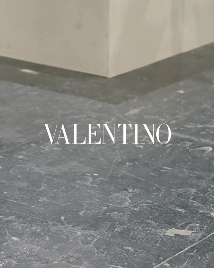 Work by Y Lan (e-Lan), Set Ontwerper, in Londen