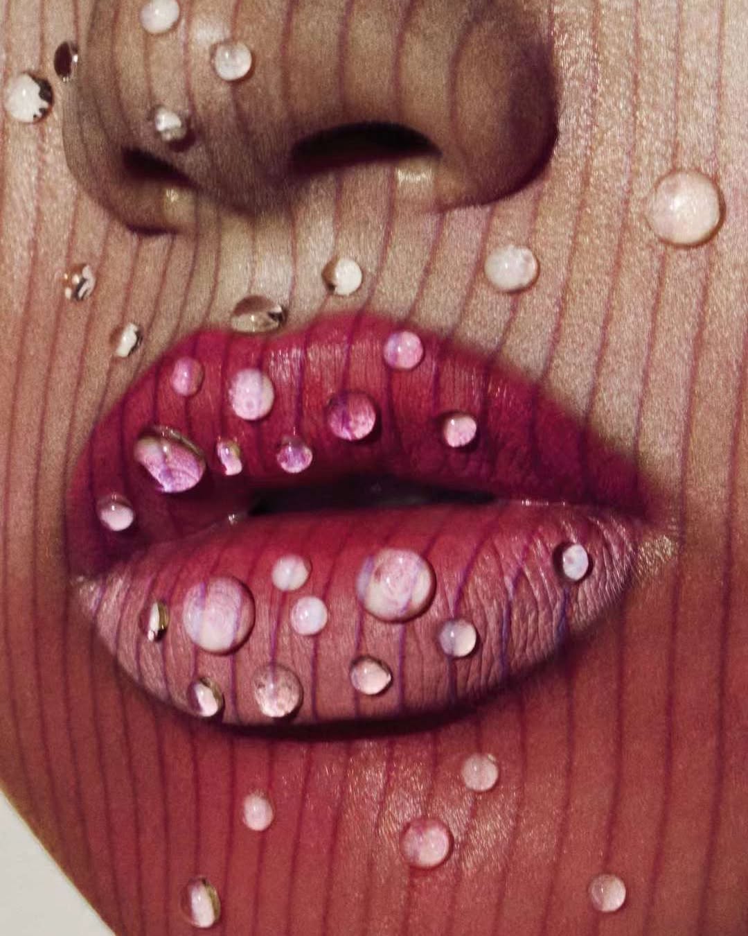 Work by 刘文青 Wenqing Liu, Modelo, in Londres