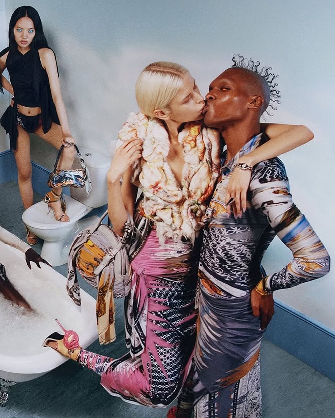 Work by εζι Wenqing Liu, Model, in Londen