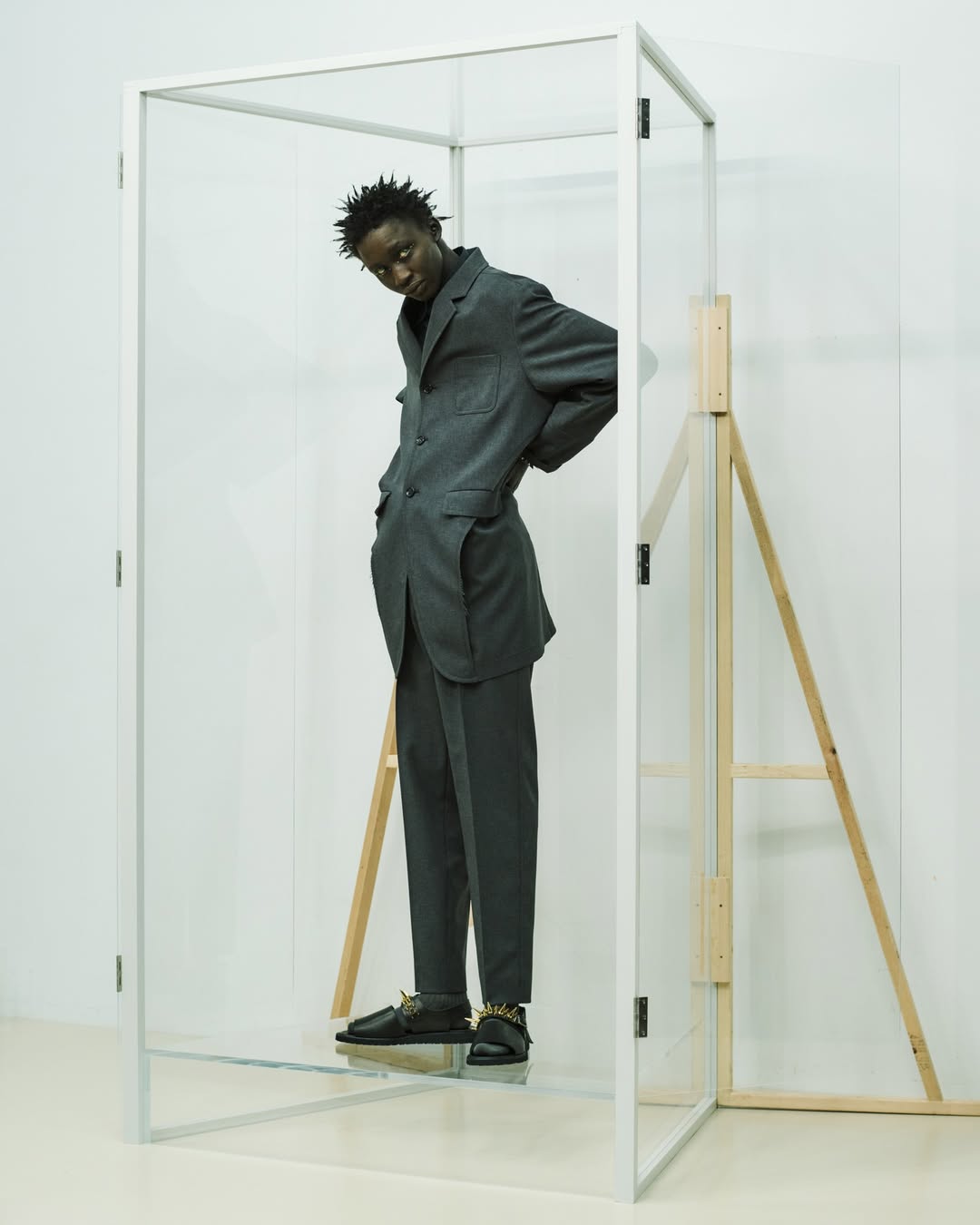 Work by Haruka Kogure, Directeur artistique, in Londres