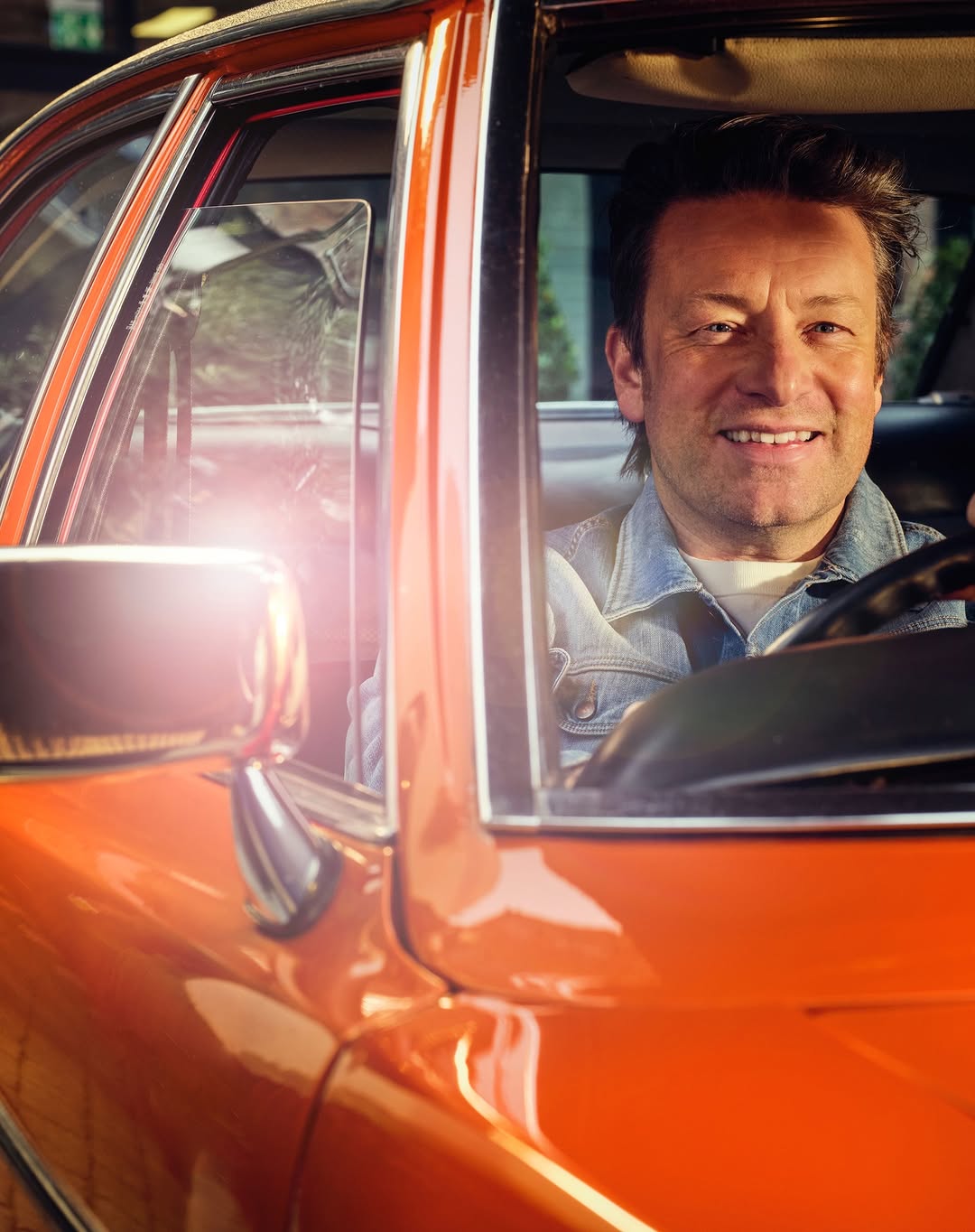 Work by Phil Fisk, Director, in Londres