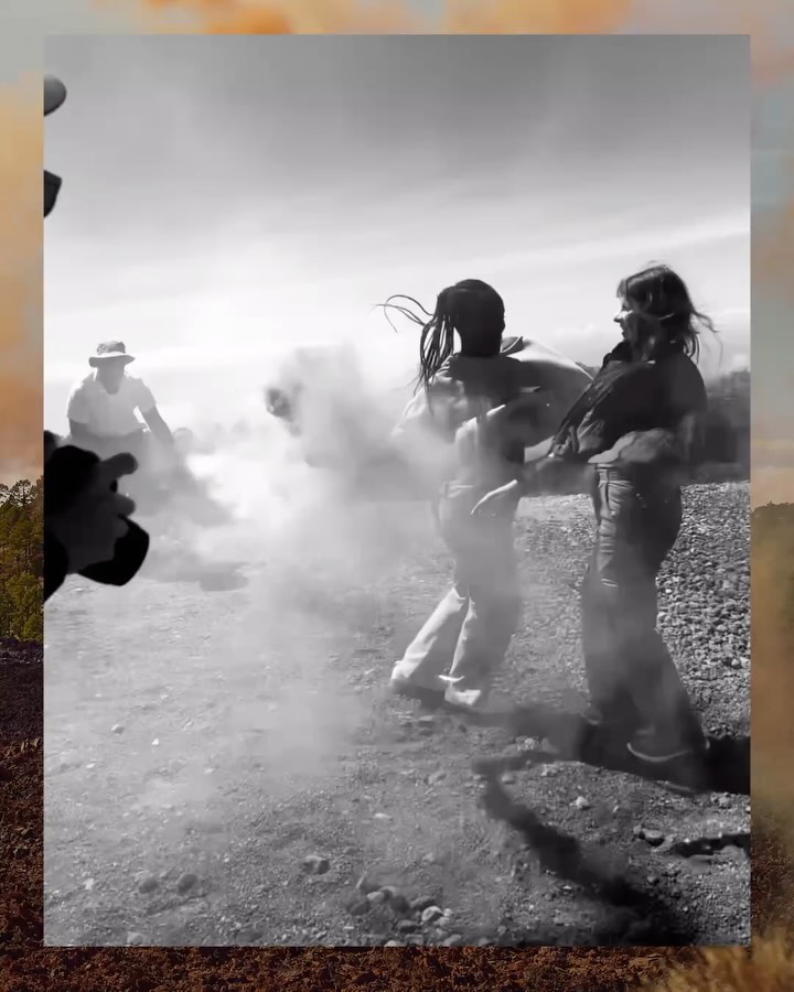 Work by Matthew Joseph, Directeur, in Londen