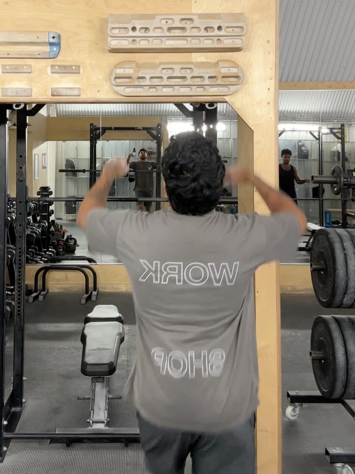 Work by MANU PILLAI, Director de Arte, in Londres