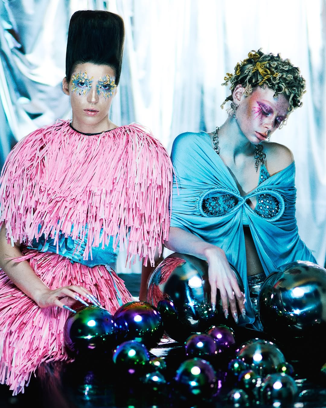 Work by Reve Ryu Creator, Directeur artistique, in Londres