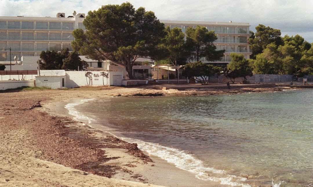 Work by Kristelle Templonuevo, Ilustrador, in Londres