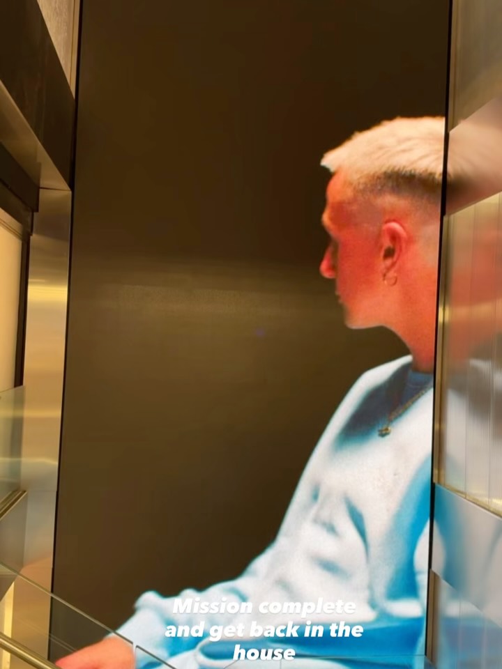 Work by Jack Currie, Stylist, in Londen