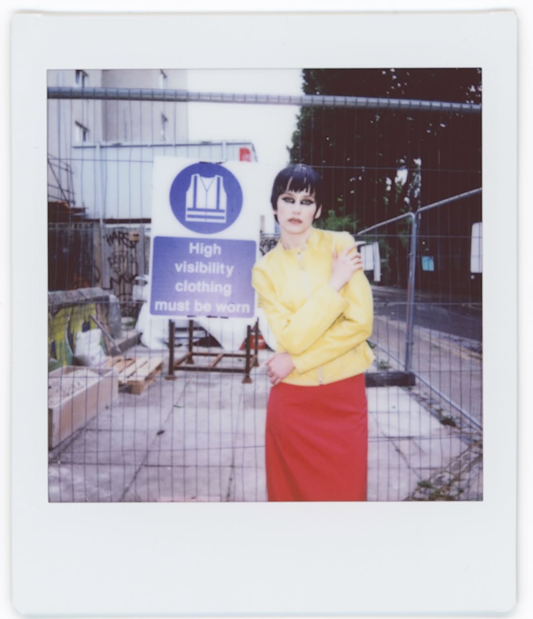 Work by Lola Chengxi Li, Director Creativo, in Londres