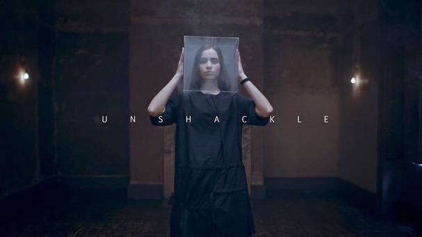 Work by Mark Meadows, Colorista, in Londres