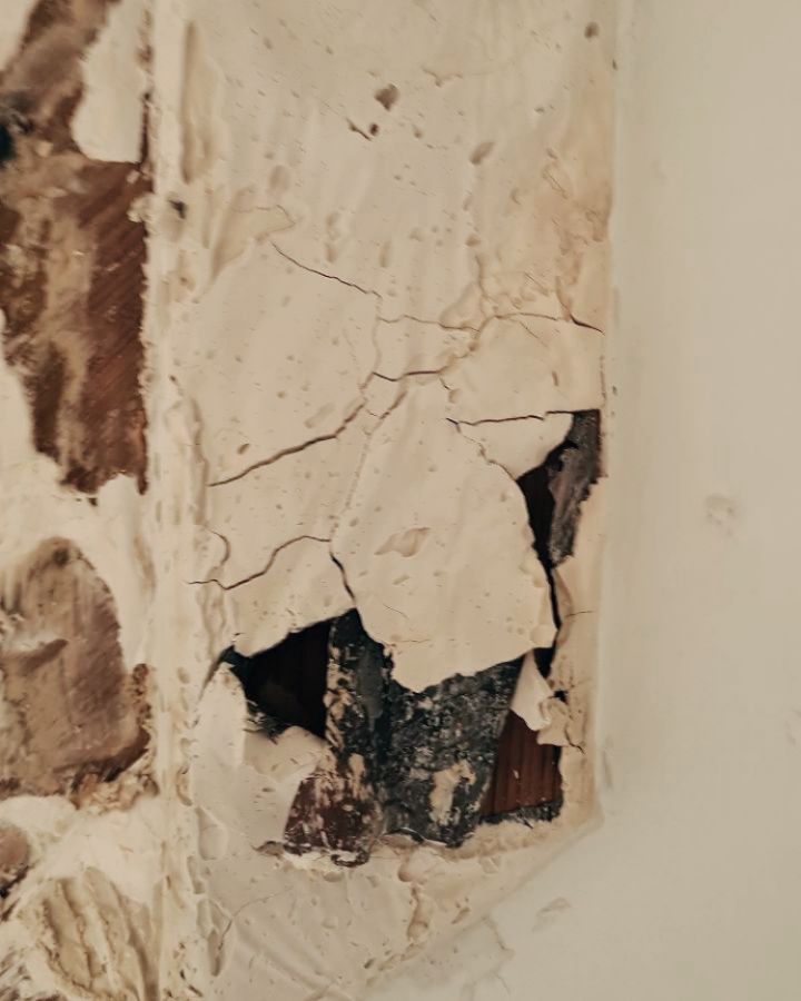 Work by Hema Kalia, Retocador, in Londres