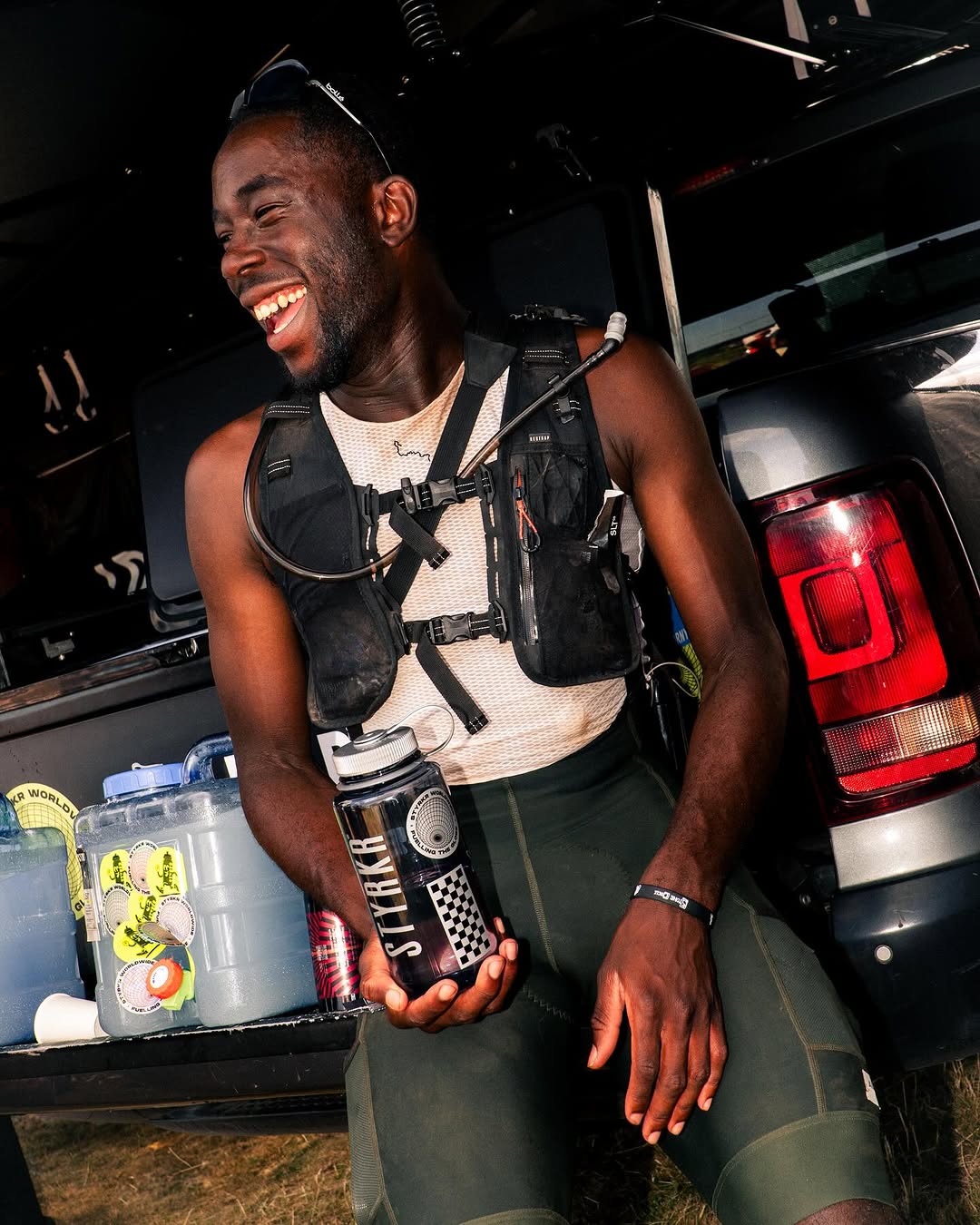 Work by Andy Donohoe, Director, in Londres