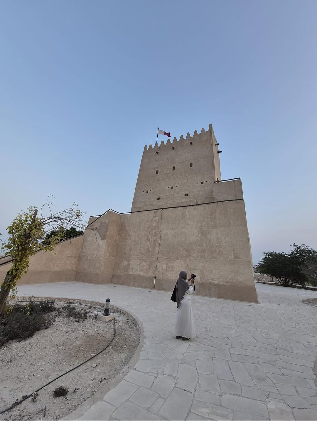 Work by Alifya Al-Harazi, Fotógrafo, in Londres