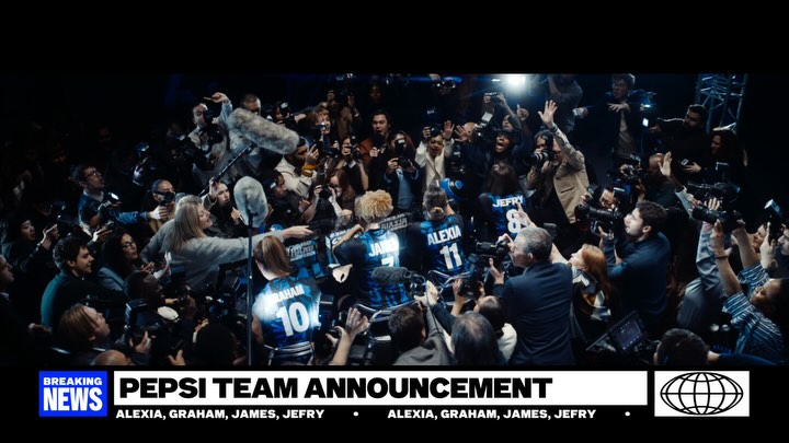 Work by MISS UNIVERSE 2025, Director, in Londres