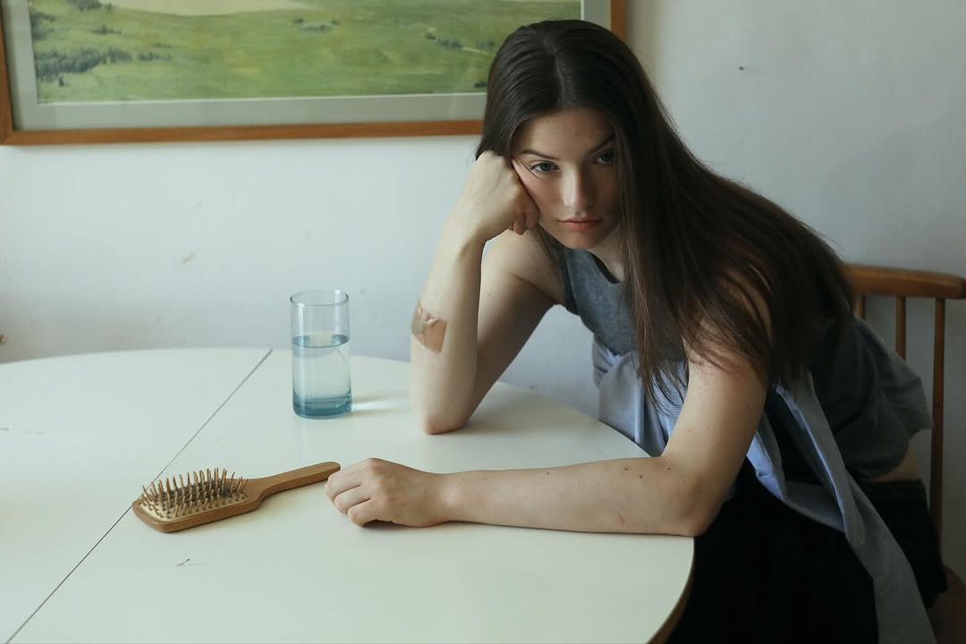 Work by 螢, Estilista, in Londres