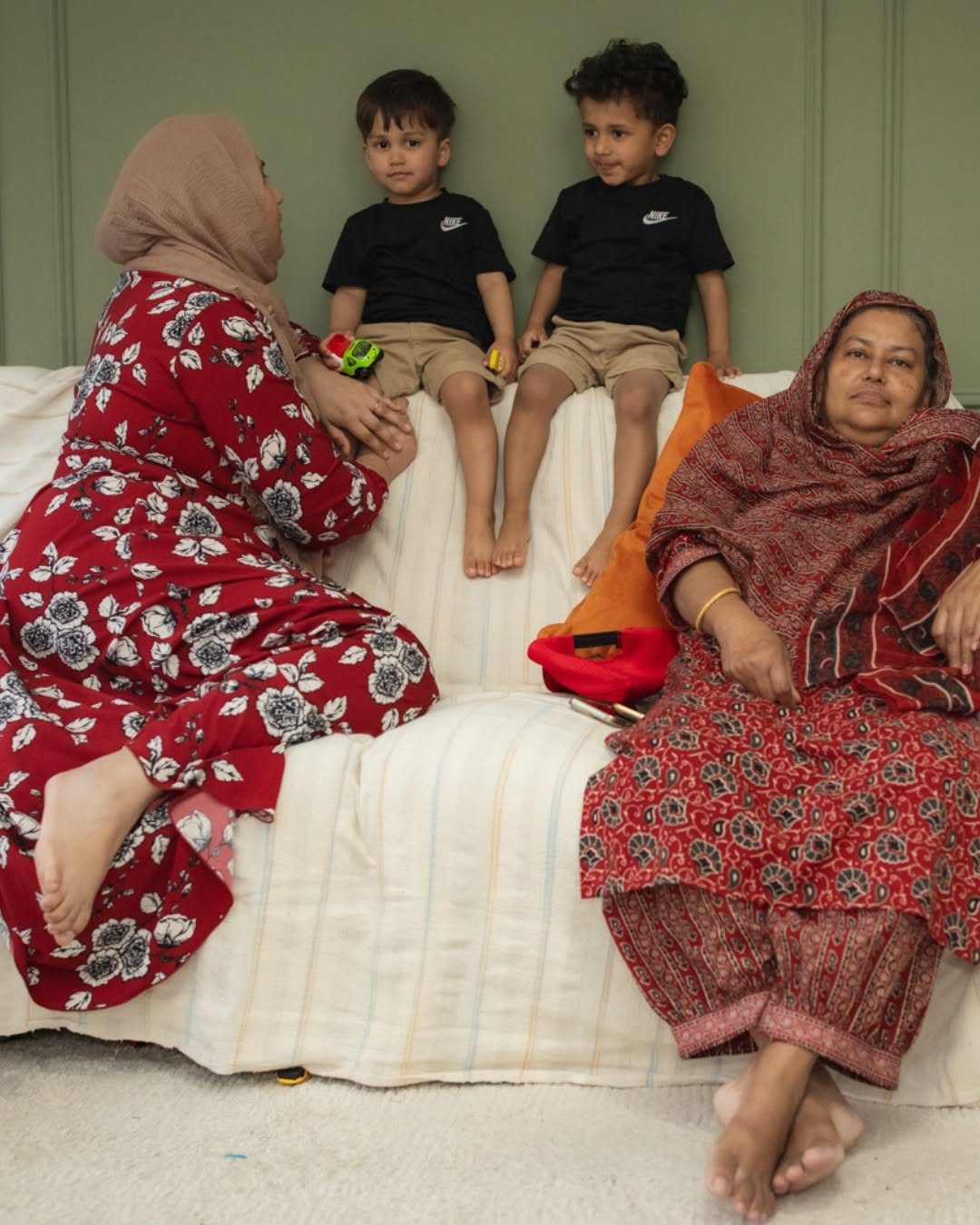 Work by Ash Islam, Fotógrafo, in Londres