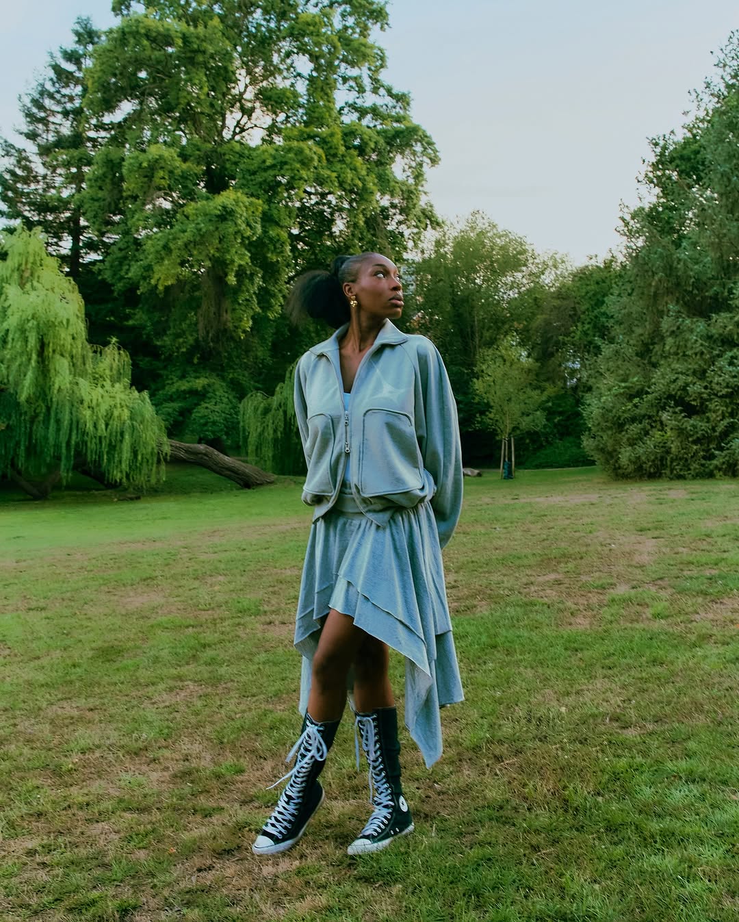 Work by O Y I N, Modeontwerper, in Londen