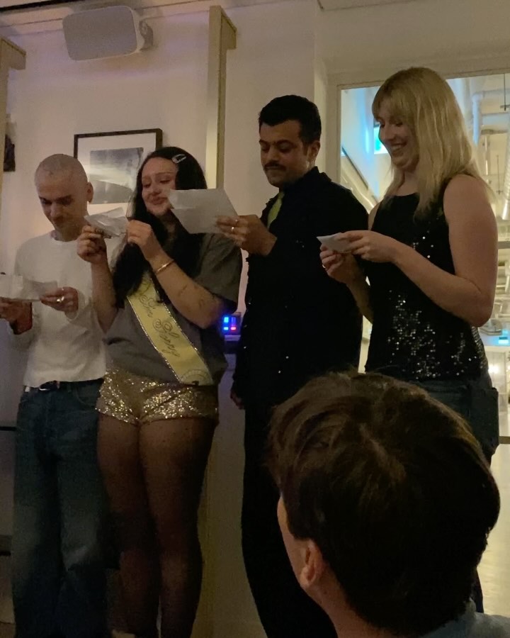 Work by Hidhir Badaruddin, Directeur, in Londen