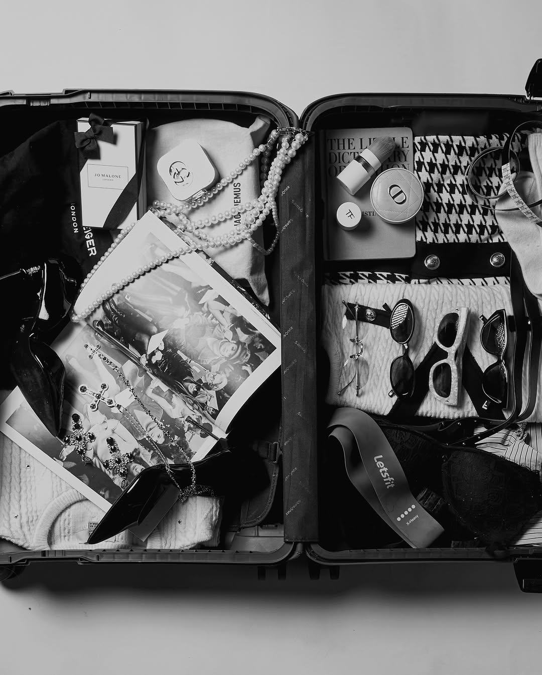 Work by Eleni Kourti, Director Creativo, in Londres