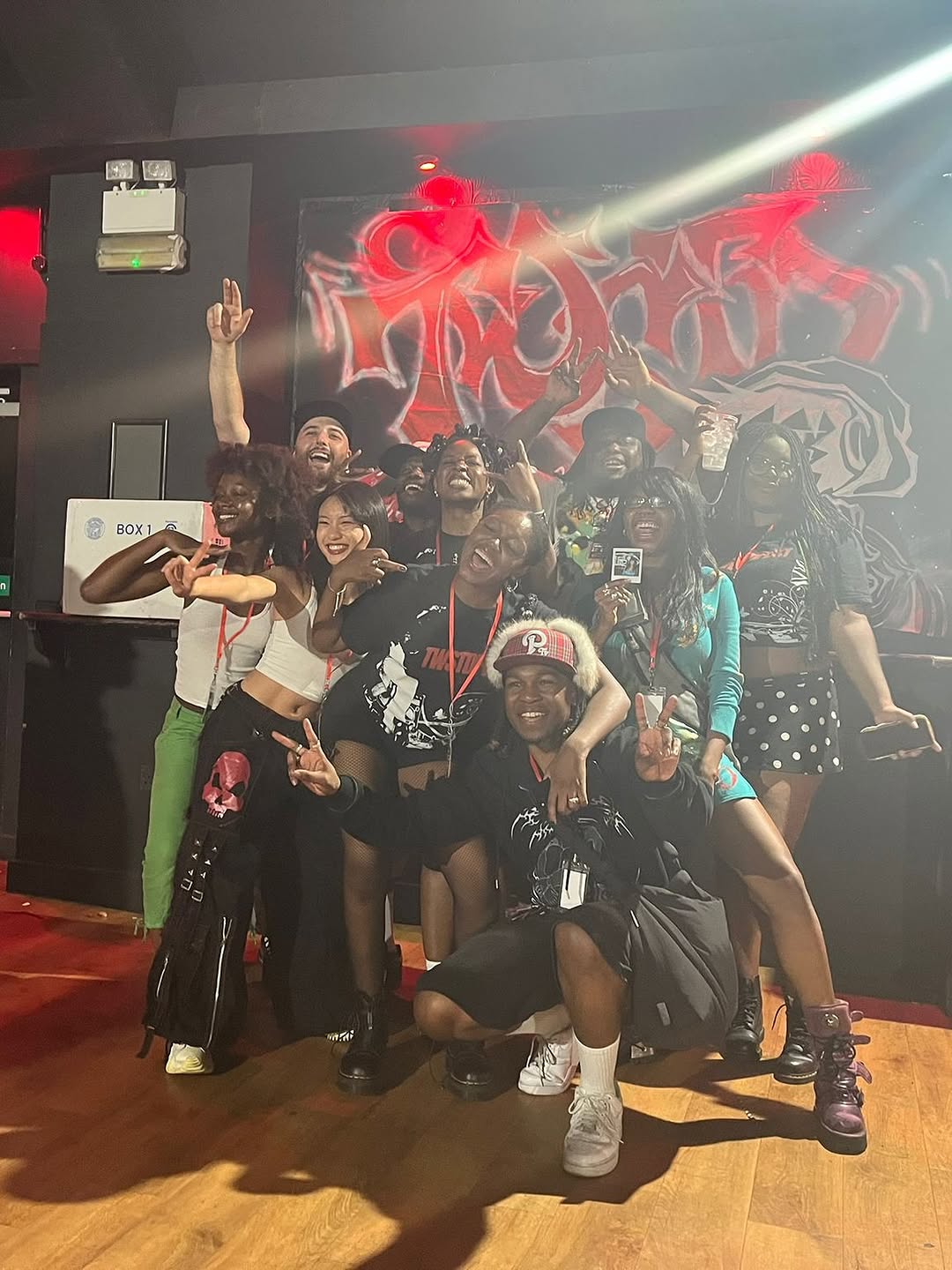 Work by Bọ́lájí, Directeur artistique, in Londres