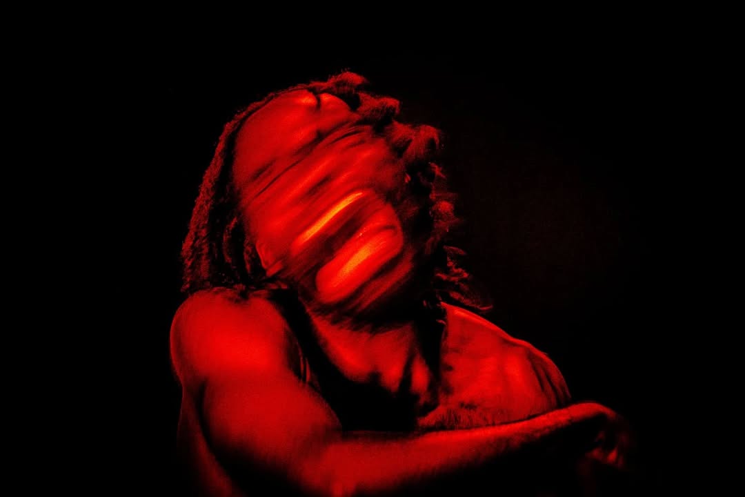 Work by Akin Sofowora, Fotograaf, in Londen