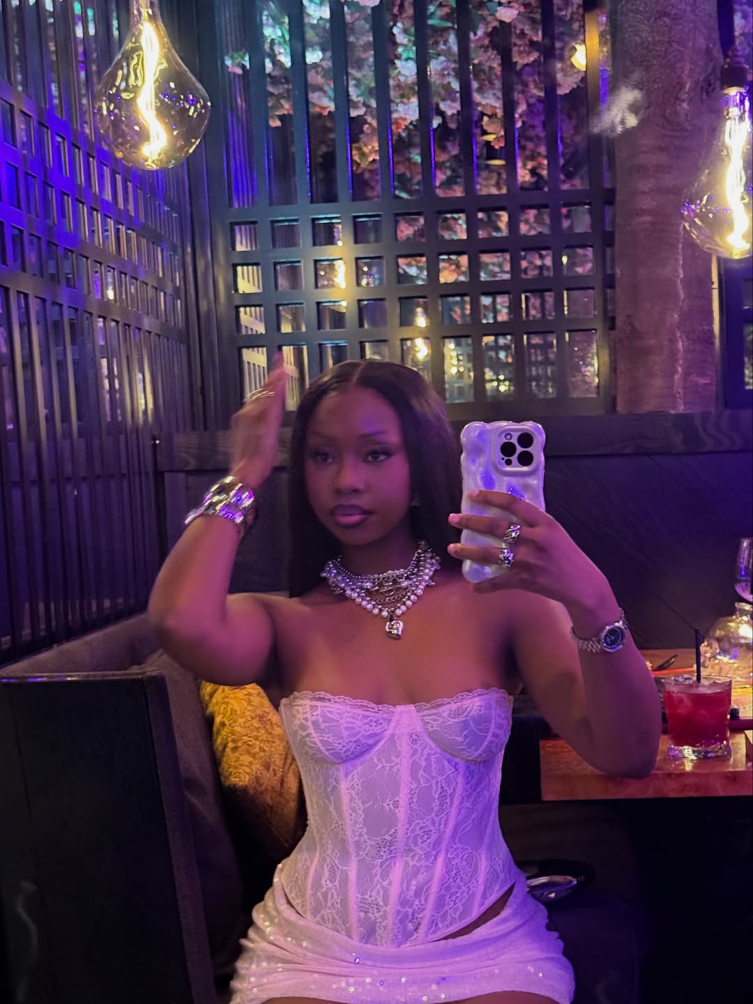 Work by Florence 🖤, Estilista, in Londres