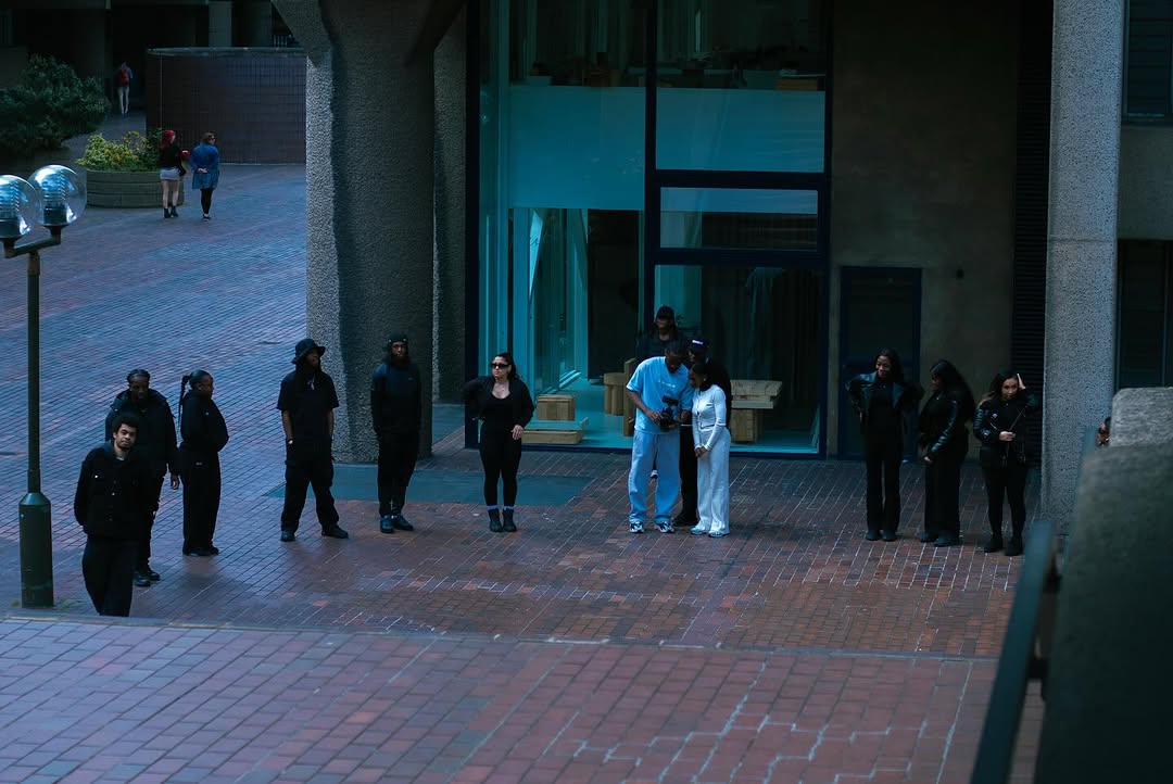 Work by ShandellT .T, Fotógrafo, in Londres