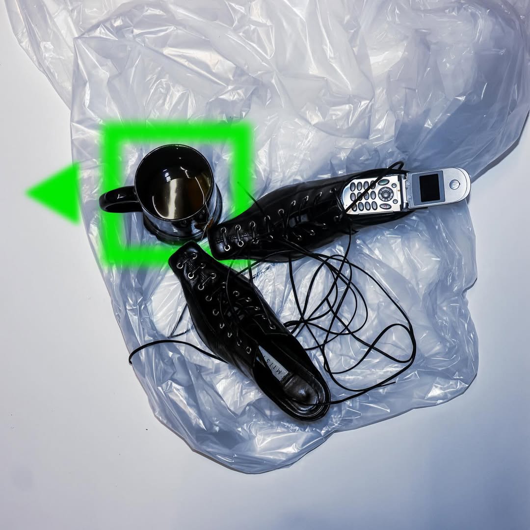 Work by ⭒, Estilista, in Londres